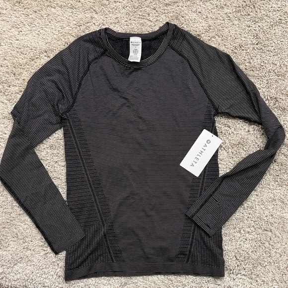 Athleta Momentum Seamless Long Sleeve Shirt - Picture 1 of 7